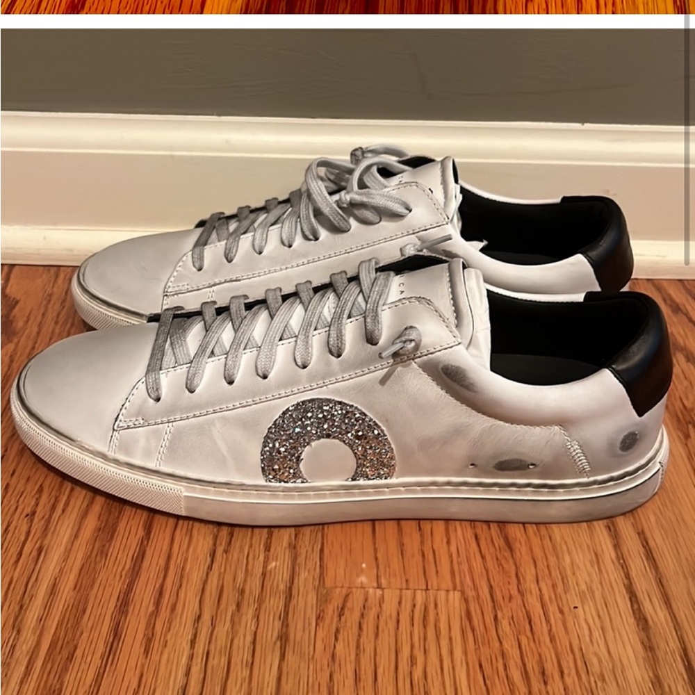 NEW Oliver Cabell Low 1 Distressed white sneaker, European Size 42